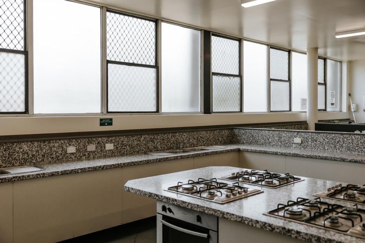 Canberra Accommodation Centre ภายนอก รูปภาพ