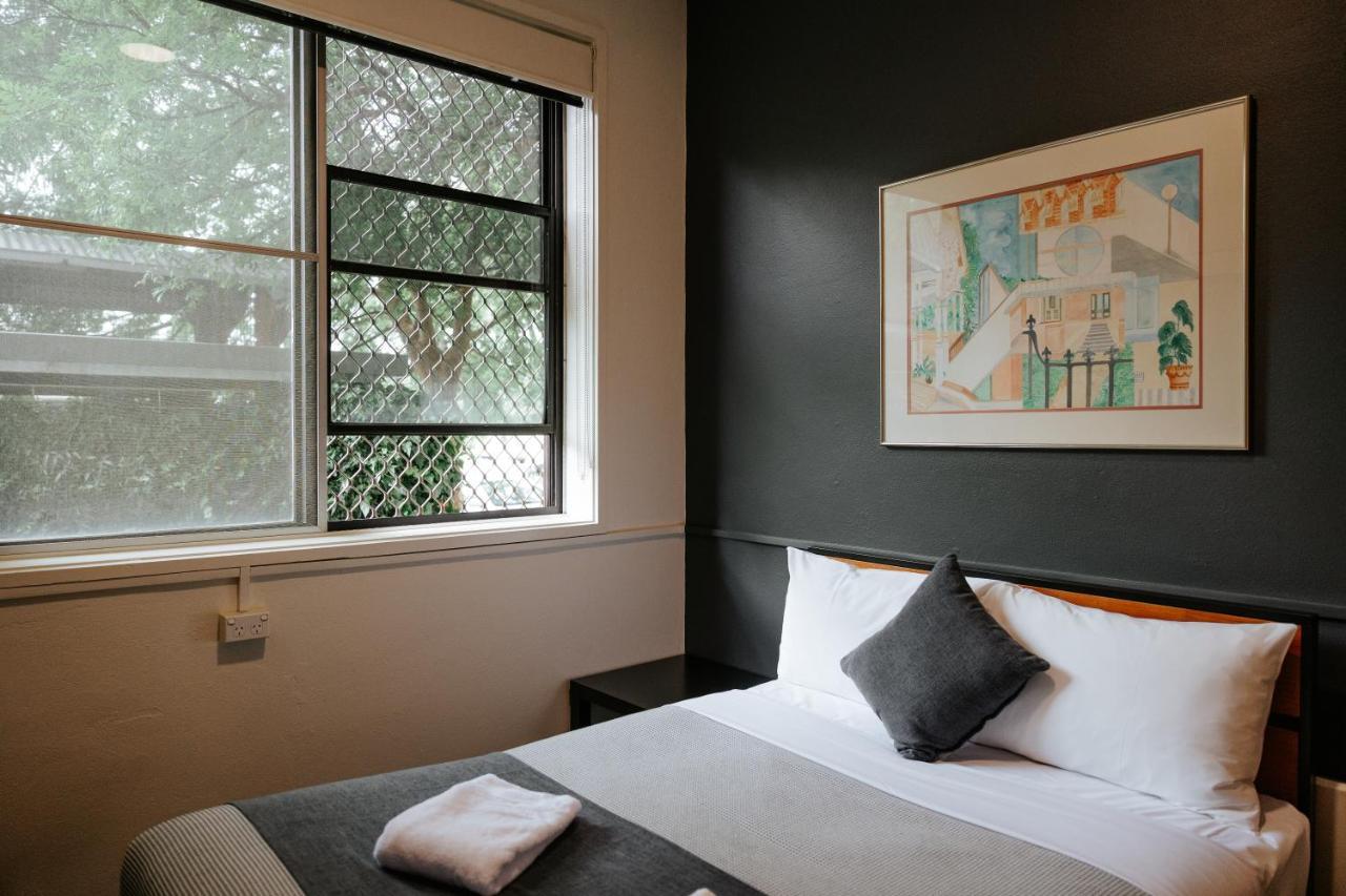 Canberra Accommodation Centre ภายนอก รูปภาพ